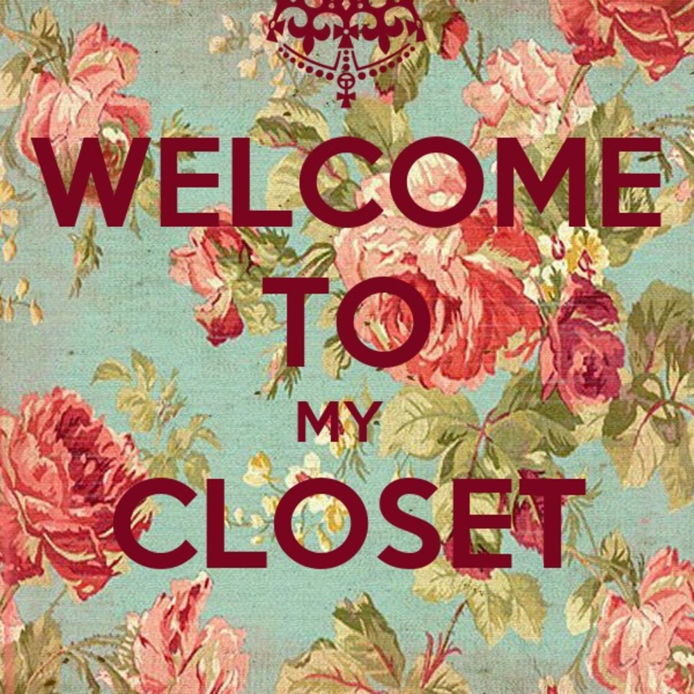 Welcome to my closet! My style is boho/gypsy! 😊❤️🌸